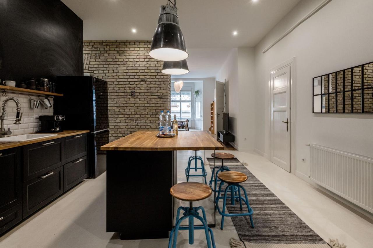 Sunshine Sprint Luxury Apartment Budapest Eksteriør bilde