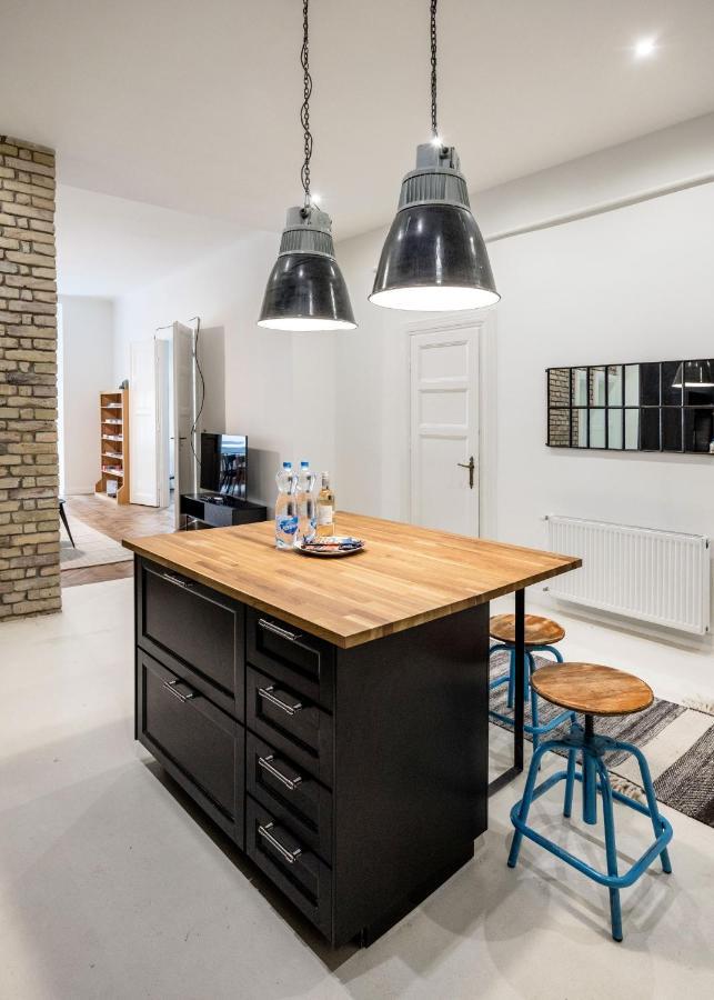 Sunshine Sprint Luxury Apartment Budapest Eksteriør bilde